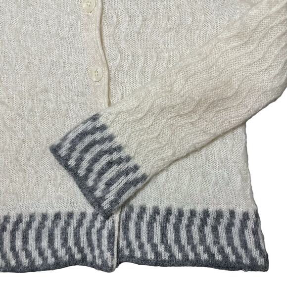 Varma Icelandic Wool Button Up Knit Cardigan Fuzzy Sweater Cream Gray Size Small - Picture 7 of 10
